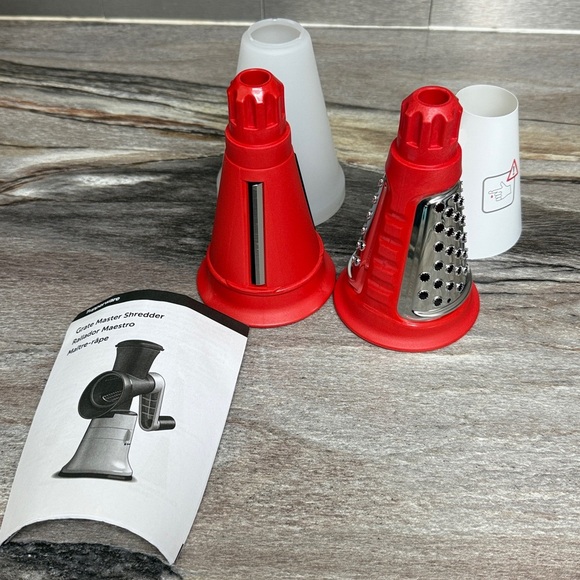 Tupperware Grate Master Cones (2) - Picture 2 of 2